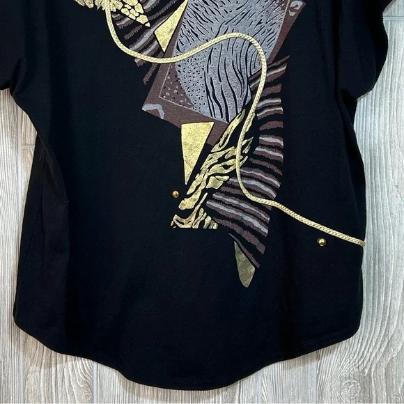 Vintage 80’s 90’s Black Graphic T-Shirt with Gold Accents M - Picture 3 of 11